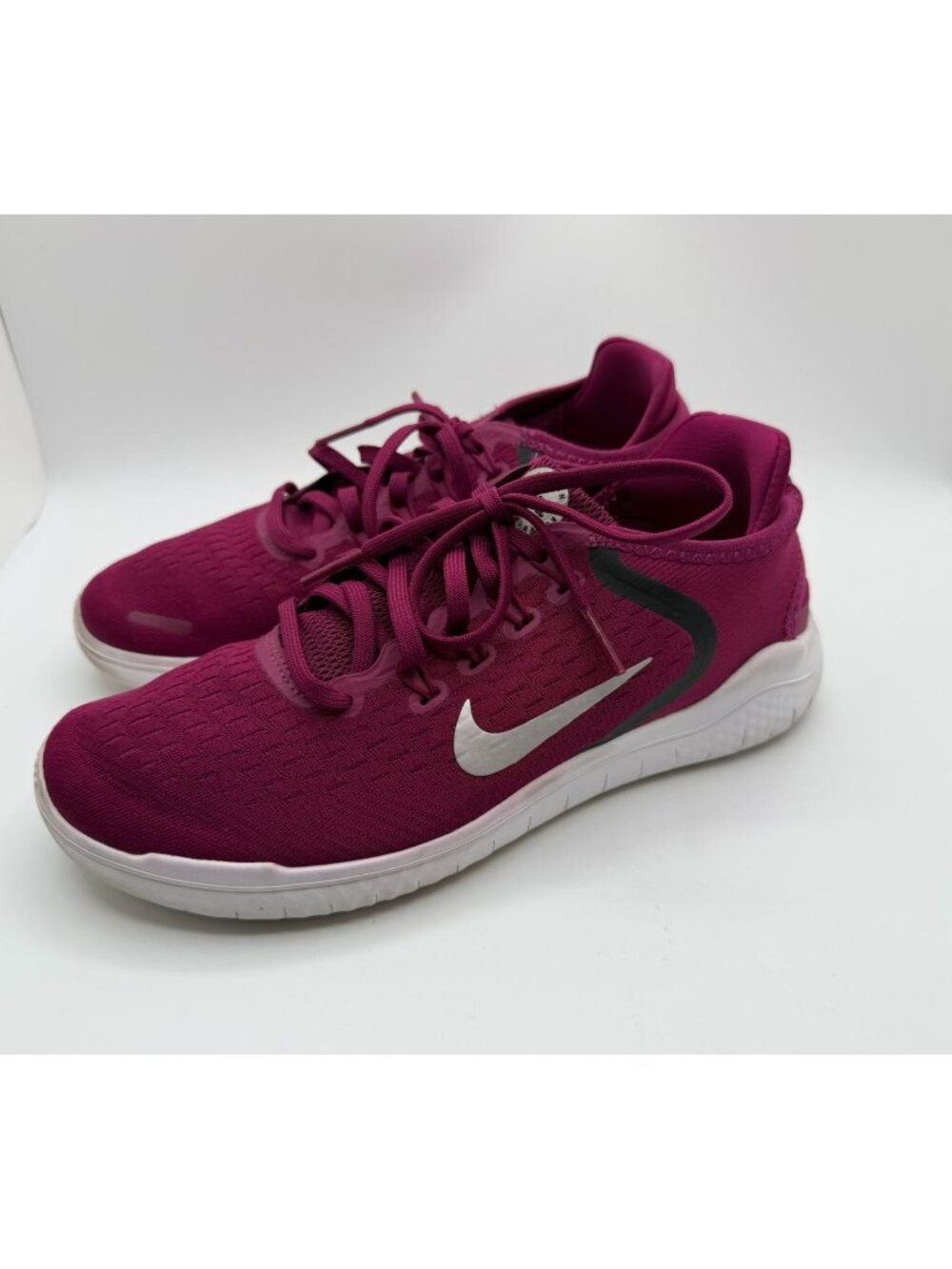 Nike Free RN 2018 Women's Size 8.5 Berry Low Top Lace Up Athletic Running Shoes